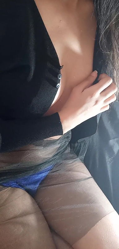 Young MILF Indian Girl Lavisha Showing her Big Boobies Part I