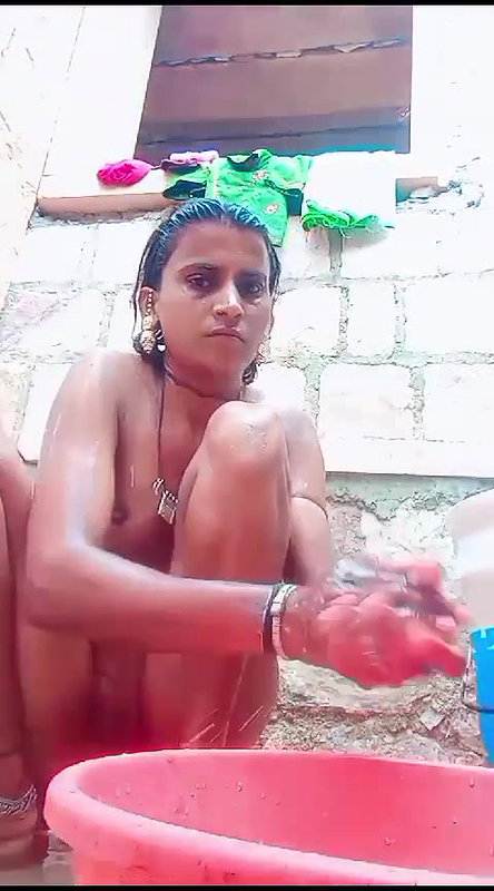 slim village bhabhi bathing outdoor video making