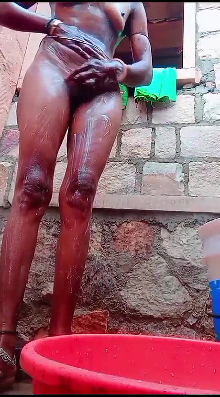 slim village bhabhi bathing outdoor video making