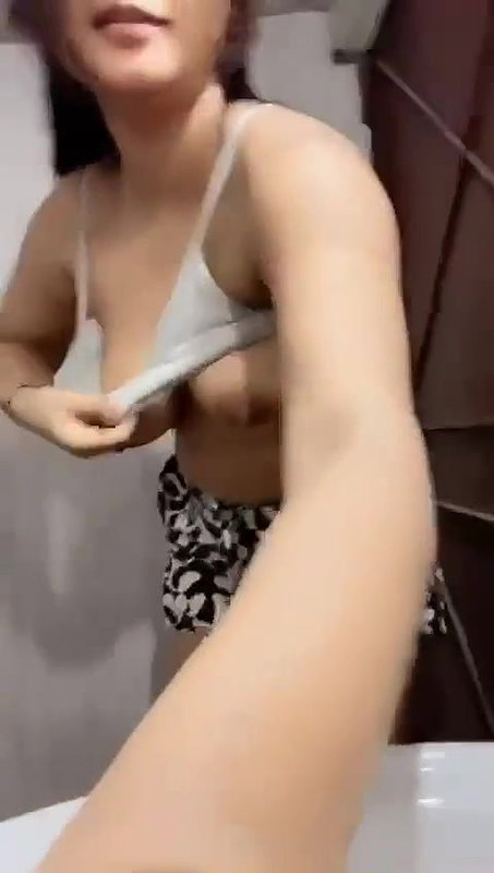 beautiful maal topless video making for boyfriend