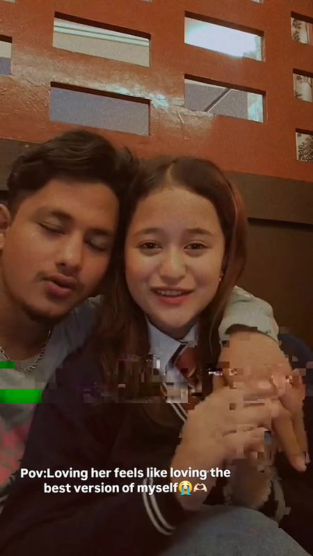 Nepali Babe showing