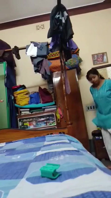 bhabhi changing clothes vira videos uploaded online