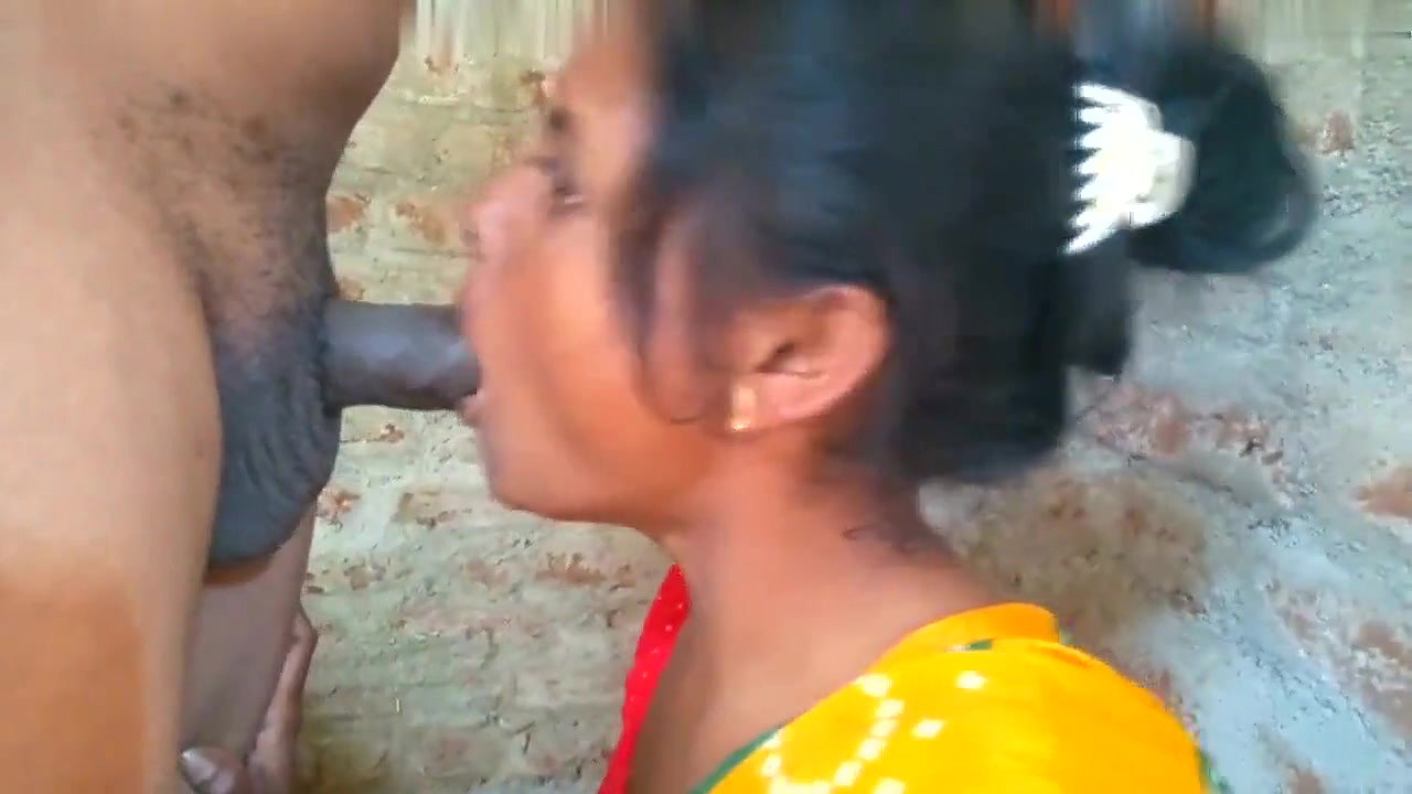 Village bhabhi giving