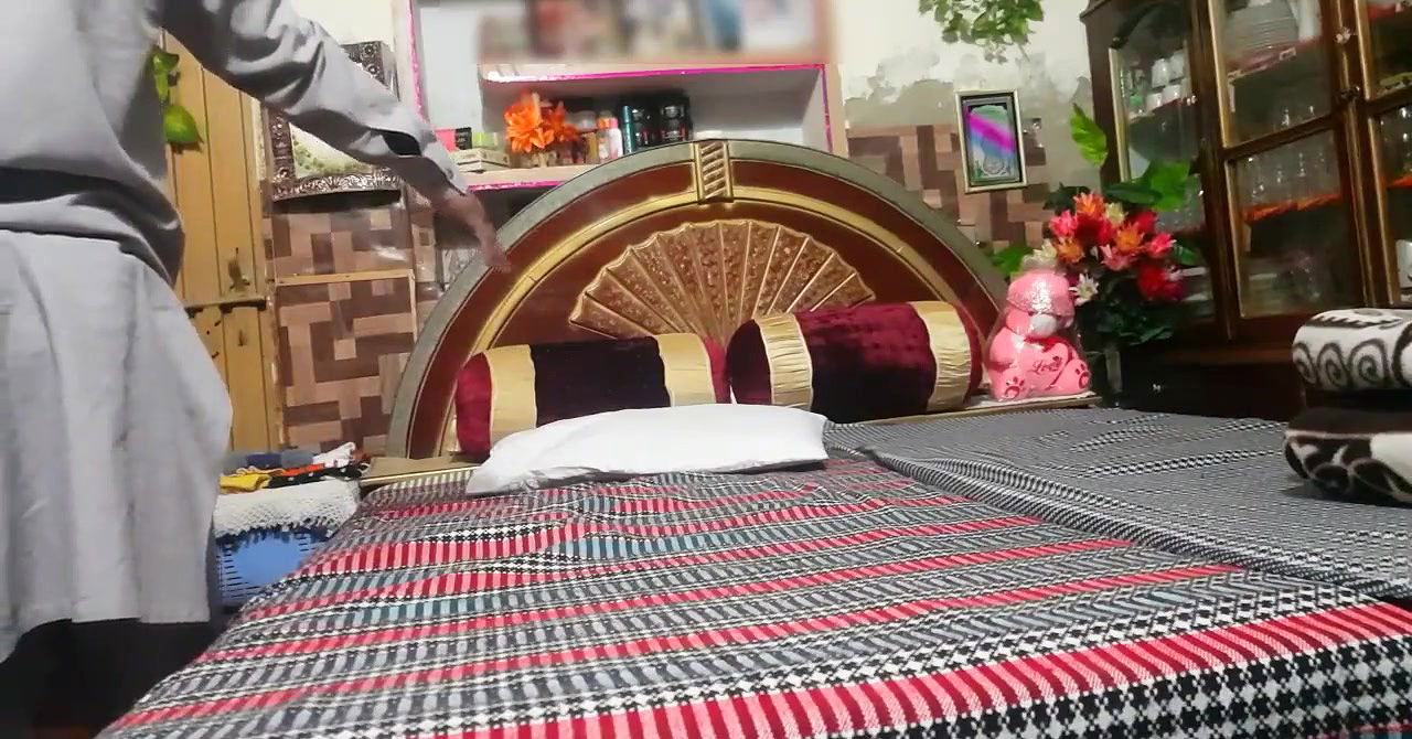 Sexy paki Wife Fucked With Clear Hindi Talking