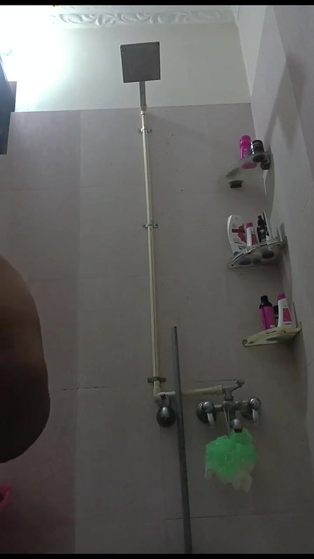 desi couple fucking xxx in bathroom under shower