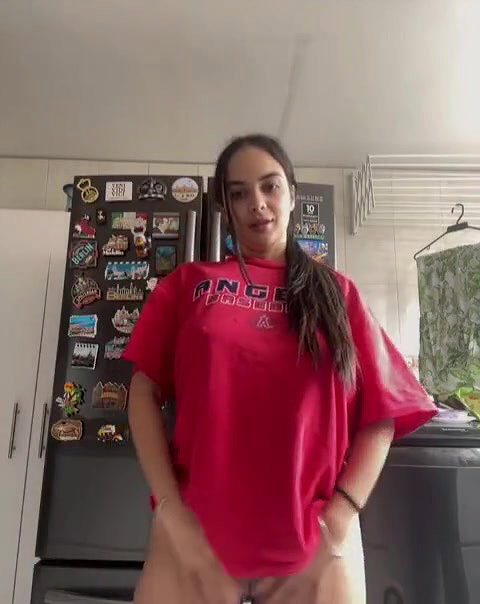Tit And Pussy Show