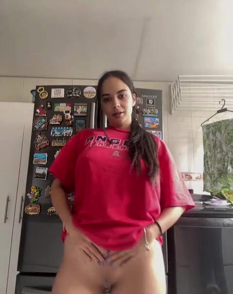 Tit And Pussy Show