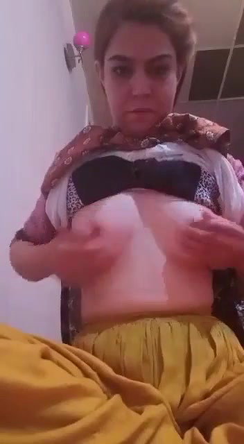 cute ladki ne boob dabake chut ragdi