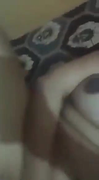 nangi bahbhi ne chut ragdi