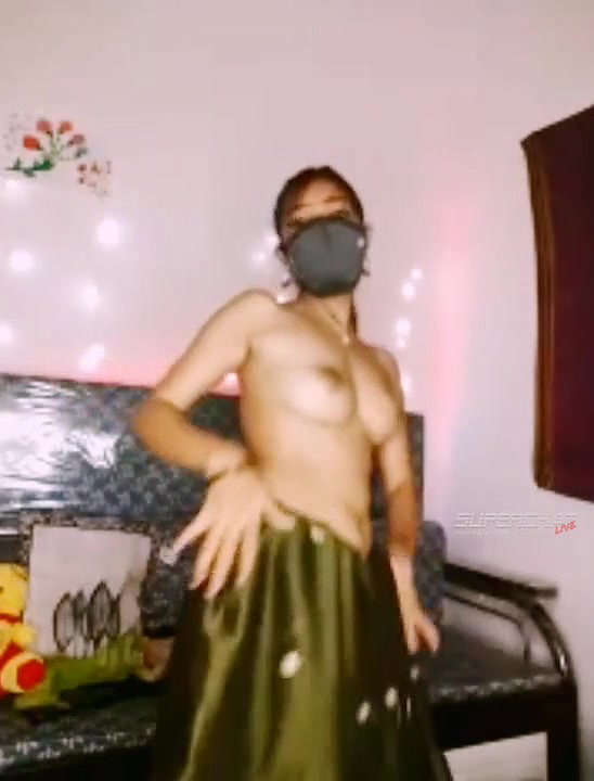 Jenny Lucifer Sexy Nude Dance Chikni chameli Bollywood