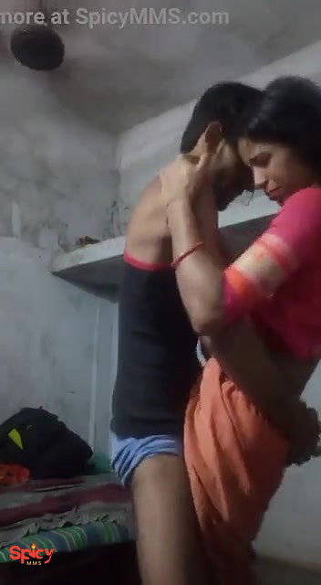 saree utha ke chod diya