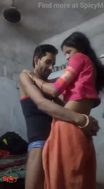 saree utha ke chod diya