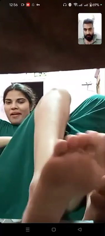 best video call sex chat of hot figure showing pussy