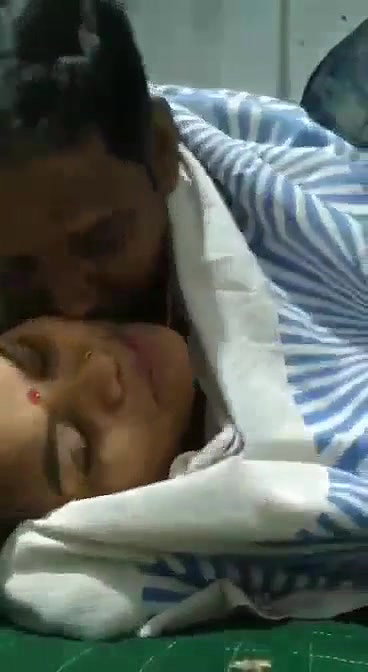 mature affair bhabhi boob press in blanket viral MMS