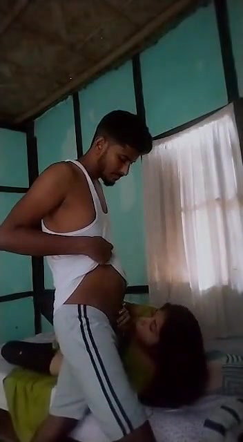 Naughty Girl Sucking Boyfriend Dick