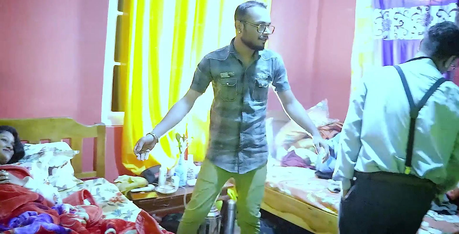 PATIENT DAKH NE AYA NURSE GUDI KO CHOD DIYA DOCTOR DHANU ( HINDI FUNNY AUDIO )