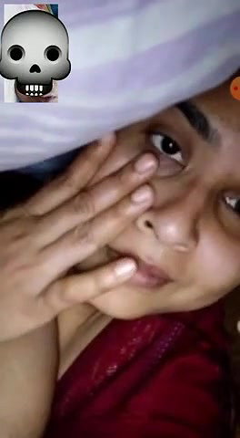 Indian Girl Playing With Her Boobies