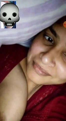 Indian Girl Playing With Her Boobies