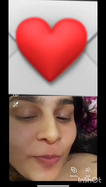 GF showing pink pussy on video call