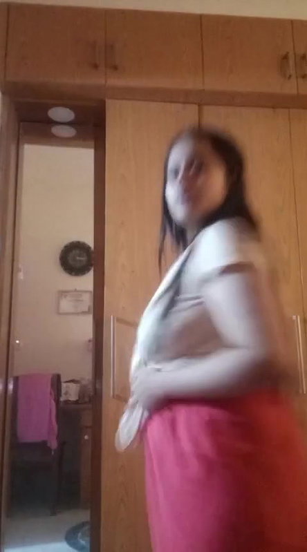 cute big ass Indian girl nude viral videos exposed