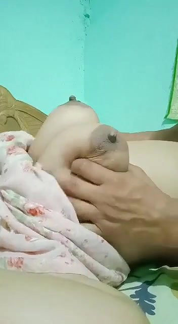 Boobs play