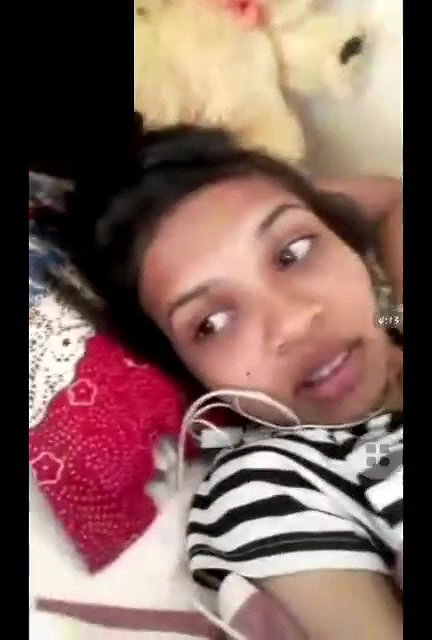 Cute gf showing on vc