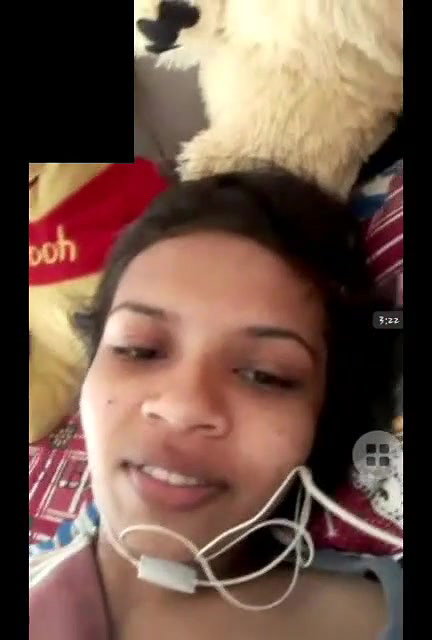 Cute gf showing on vc