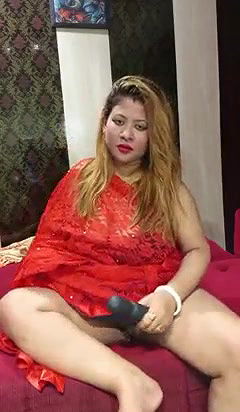 Horny Bhabhi Masturbating