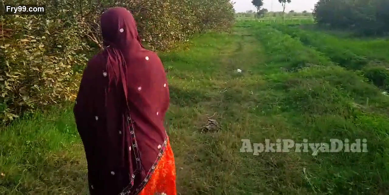 Pakistani Hot Girl Enjoying With Son Man At Home Desi Sex Pakistani Boy And Girl Fucking Masti will be fun