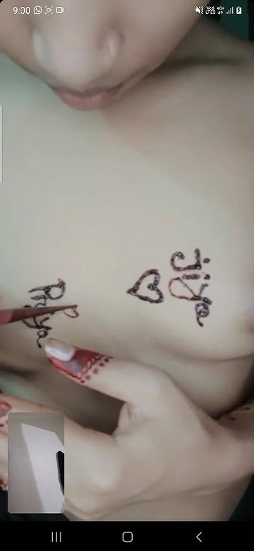 Indian girl putting mehendi on nude body viral MMS