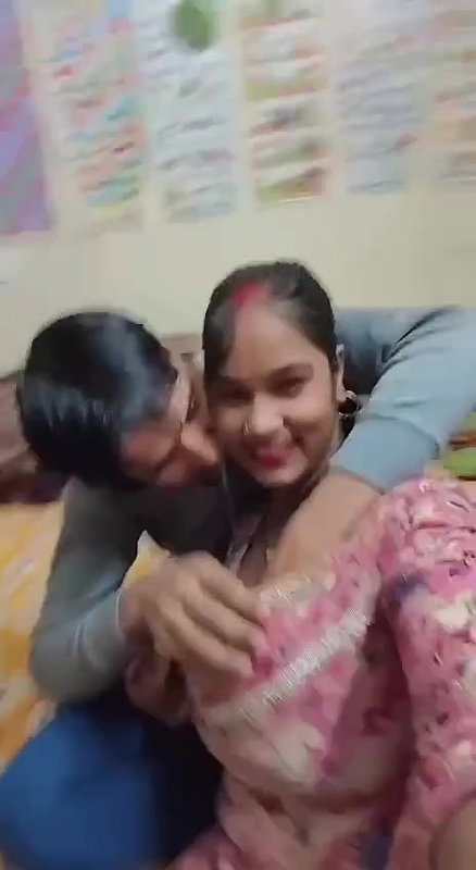 big boobs bhabhi romance with devar selfie video