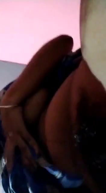 shalwar utahke jhat wali chut mein kri ladki ne