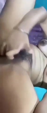 gori ladki ne nangi video banayi
