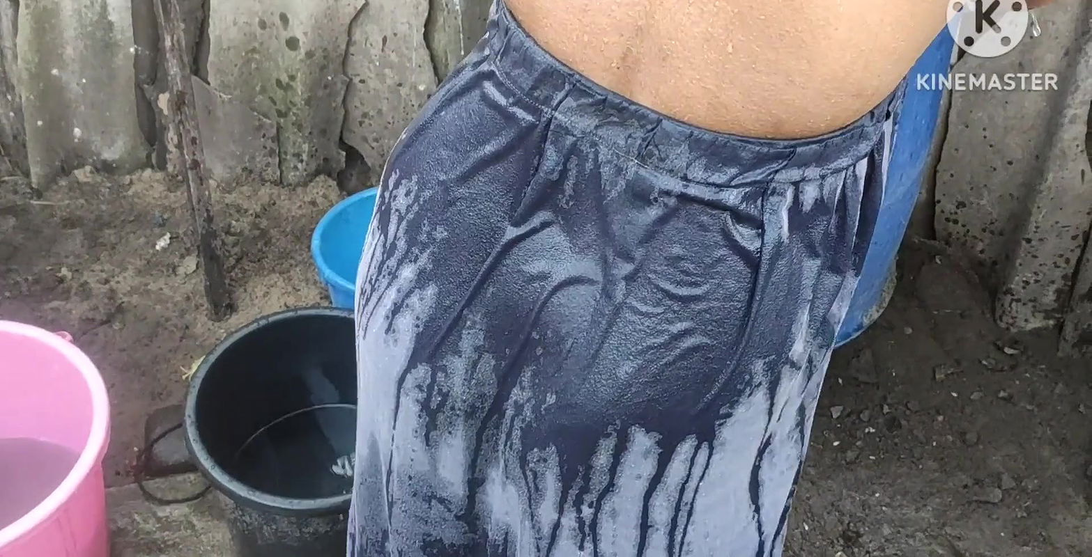 Anita yadav hot boobs and bathing.