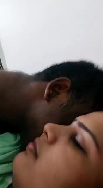 aunty ke chuche chusi
