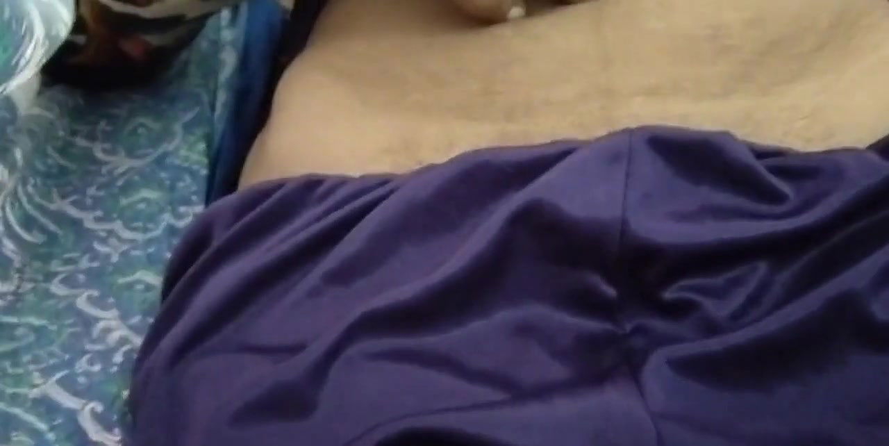 Bedroom mein soti Hui angoora chachi ko maine choda