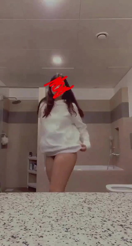 beautiful sexy indian gf ass show