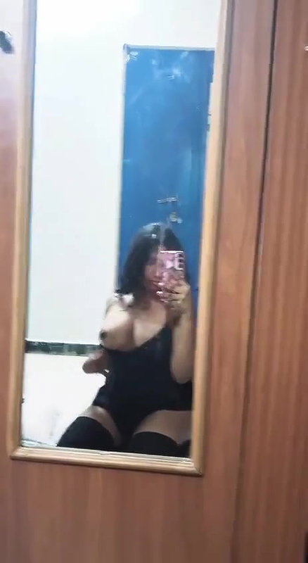 bigboob sexy babe teasing boobs