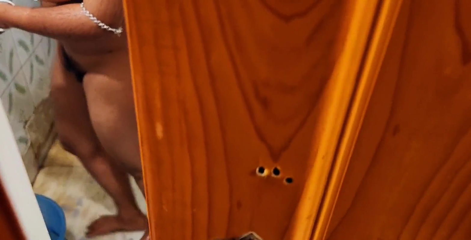 Big Boobs Hot Figure Wife caught in bathroom Showering