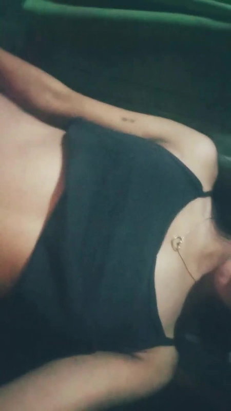 sexy slim cleavage show