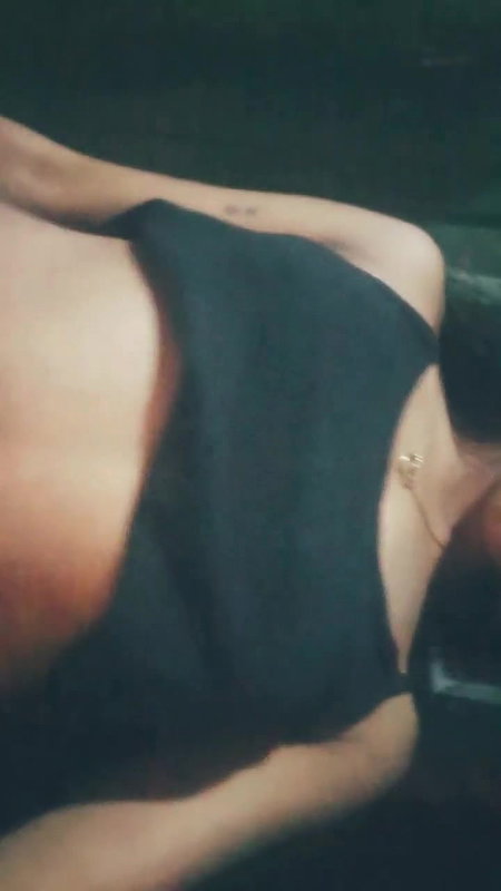 sexy slim cleavage show