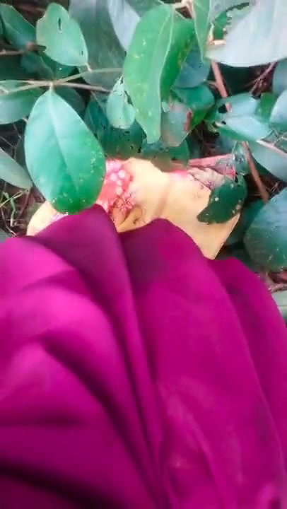 beautiful bengali girl giving bj outdoor