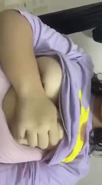 cute boobs showing young girl