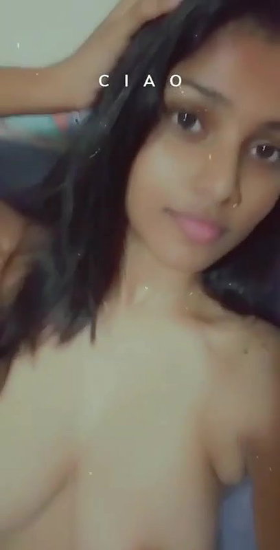 cute girl nude show