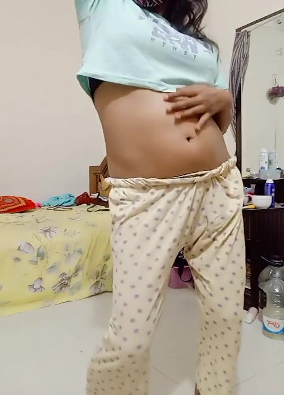 Deepali Bhabhi new hot viral video.
