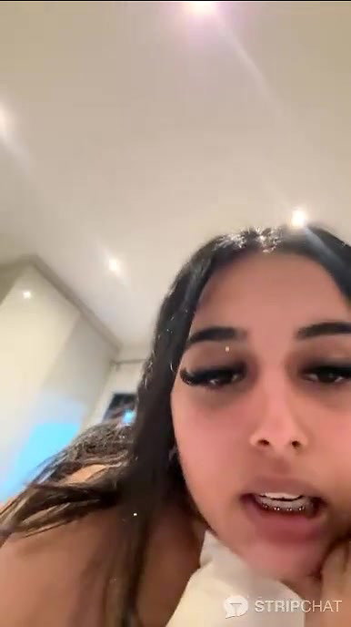 Stripchat LilMisIndianx