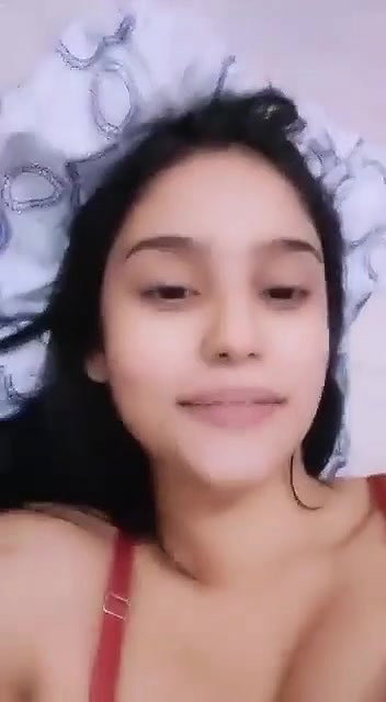 boob show by desi girl