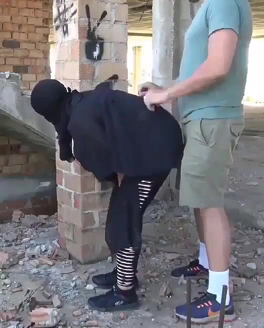 hijabi girl fucked in standing position