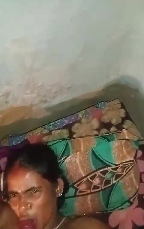 Cheater Aunty Nude Captured Sucking Lover Dick Dick