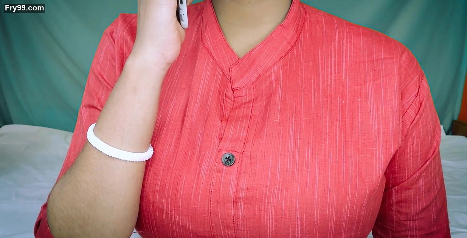 Desi Bhabhi Riya fucking Office Colleague cheating sex video